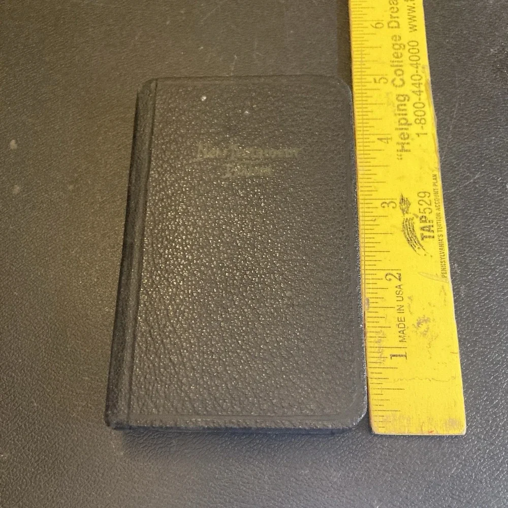 New Testament & Psalms Pocket KJV World Pronouncing Made USA‎ Pre-1944 Bonded